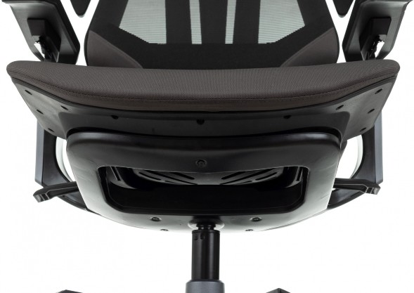 Кресло игровое Knight Aero